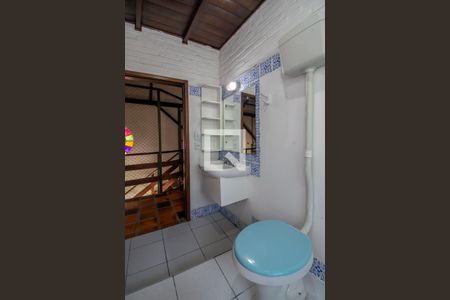 Casa à venda com 370m², 4 quartos e 3 vagasBanheiro Corredor