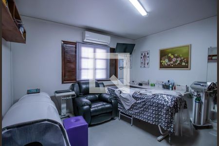 Quarto 2 de casa à venda com 2 quartos, 170m² em Jabaquara, São Paulo