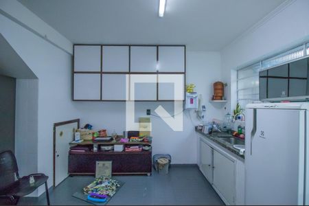 Casa à venda com 170m², 2 quartos e 2 vagasCozinha