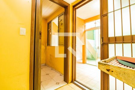 Casa à venda com 120m², 3 quartos e 1 vagaÁrea de Serviço