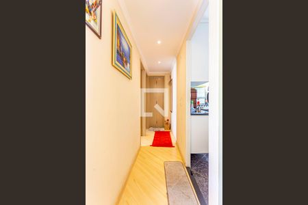 Casa à venda com 49m², 2 quartos e 1 vaga Casa à venda com 49m², 2 quartos e 1 vagaCorredor