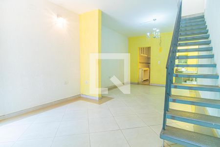 Sala de casa à venda com 2 quartos, 100m² em Santa Teresinha, Santo André