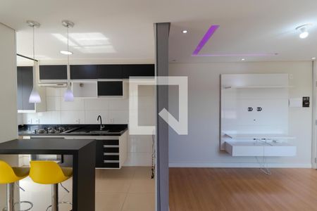 Salas de apartamento à venda com 2 quartos, 44m² em Jardim do Lago Continuação, Campinas