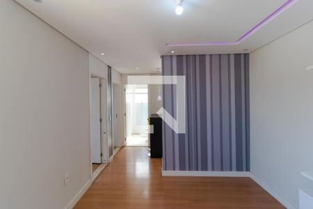 Salas de apartamento à venda com 2 quartos, 44m² em Jardim do Lago Continuação, Campinas