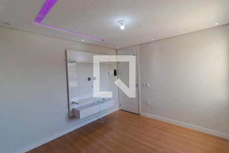 Salas de apartamento à venda com 2 quartos, 44m² em Jardim do Lago Continuação, Campinas