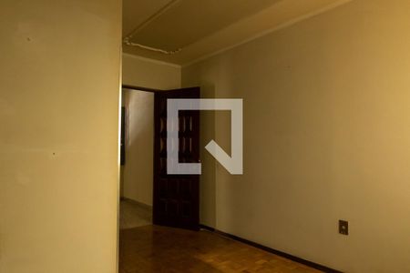 Sala 1 de apartamento à venda com 3 quartos, 135m² em Passo da Areia, Porto Alegre