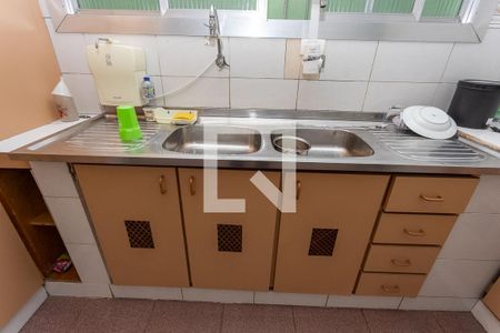 Casa à venda com 126m², 3 quartos e 2 vagasCozinha