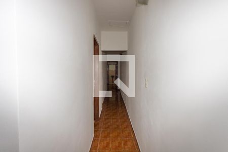 Casa à venda com 126m², 3 quartos e 2 vagasCorredor