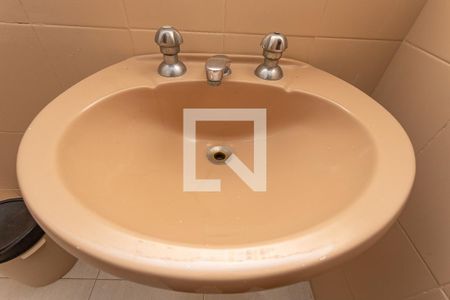 Casa à venda com 126m², 3 quartos e 2 vagasBanheiro da suíte