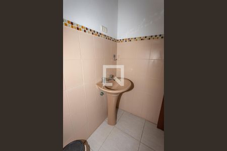 Casa à venda com 126m², 3 quartos e 2 vagasBanheiro da suíte