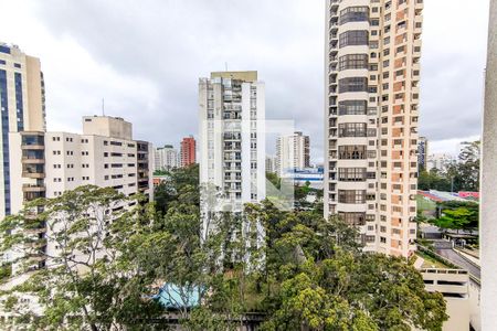 Apartamento à venda com 186m², 3 quartos e 4 vagasVista da Suíte 2