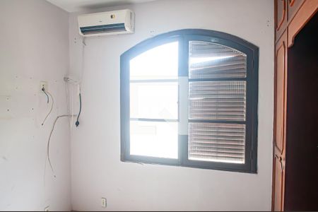 Casa de condomínio para alugar com 200m², 6 quartos e 2 vagasquarto 3 suite