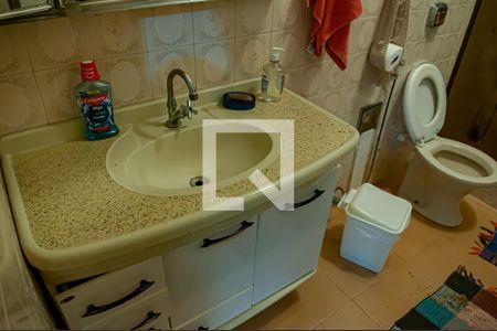 Casa de condomínio para alugar com 200m², 6 quartos e 2 vagasbanheiro