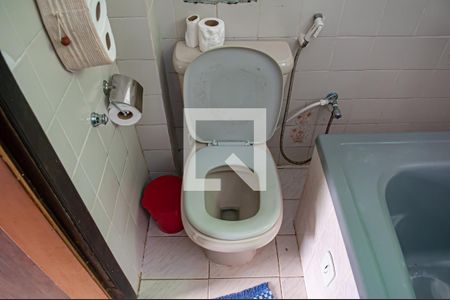 Casa de condomínio para alugar com 200m², 6 quartos e 2 vagasquarto 3 suite