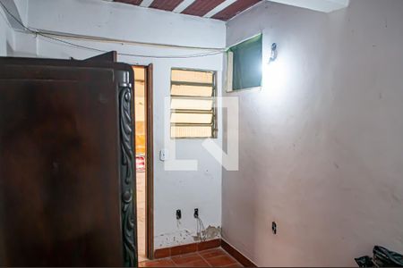 Casa de condomínio para alugar com 200m², 6 quartos e 2 vagasquarto 6