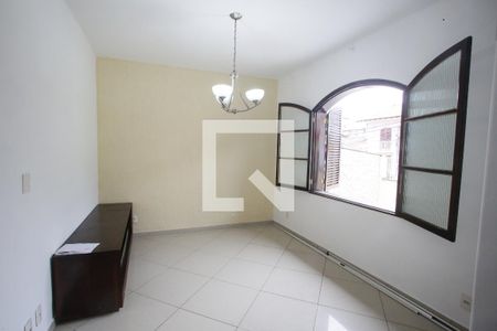 Sala de Jantar de casa para alugar com 6 quartos, 200m² em Taquara, Rio de Janeiro