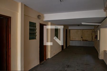 Casa de condomínio para alugar com 200m², 6 quartos e 2 vagashall