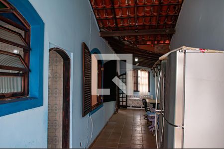 Casa de condomínio para alugar com 200m², 6 quartos e 2 vagascorredor