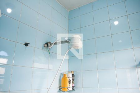 Casa de condomínio para alugar com 200m², 6 quartos e 2 vagasbanheiro