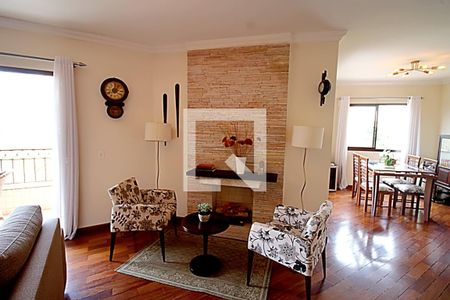 Sala de apartamento para alugar com 4 quartos, 150m² em Jardim Monte Kemel, São Paulo