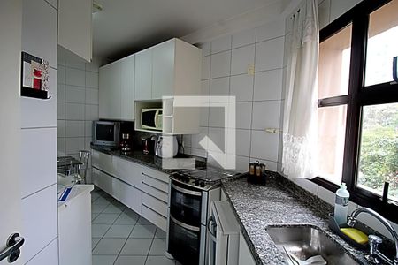 Apartamento para alugar com 150m², 4 quartos e 4 vagasCozinha