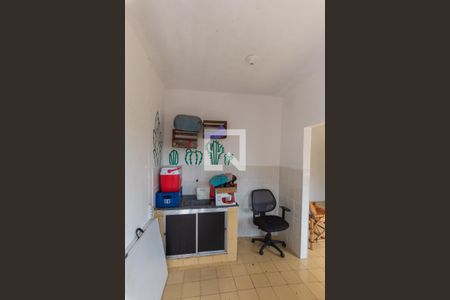 Casa à venda com 80m², 3 quartos e 2 vagasCasa 2- Cozinha