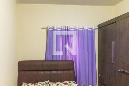 Casa à venda com 80m², 3 quartos e 2 vagasQuarto 2