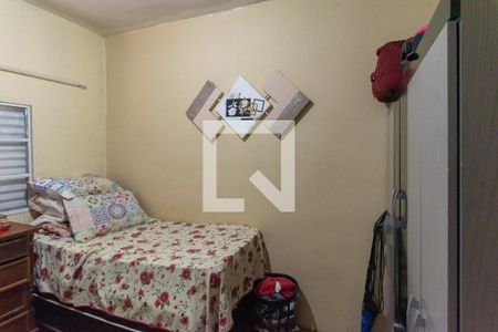 Casa à venda com 80m², 3 quartos e 2 vagasQuarto 3