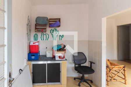 Casa à venda com 80m², 3 quartos e 2 vagasCasa 2- Cozinha