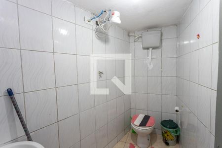Casa à venda com 311m², 3 quartos e 1 vaga Casa à venda com 311m², 3 quartos e 1 vagaBanheiro externo