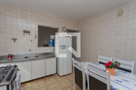 Casa à venda com 311m², 3 quartos e 1 vaga Casa à venda com 311m², 3 quartos e 1 vagaCozinha