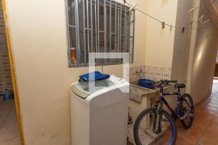 Casa à venda com 311m², 3 quartos e 1 vaga Casa à venda com 311m², 3 quartos e 1 vagaÁrea de serviço casa 2