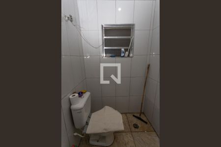 Casa à venda com 311m², 3 quartos e 1 vaga Casa à venda com 311m², 3 quartos e 1 vagaBanheiro da Casa 2