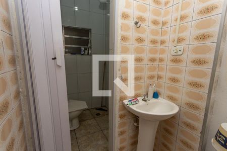 Banheiro da Casa 2 de casa à venda com 3 quartos, 311m² em Vila Nogueira, Diadema