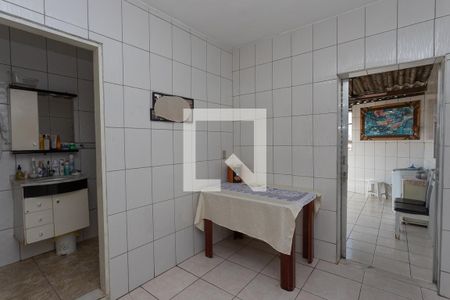 Casa à venda com 311m², 3 quartos e 1 vaga Casa à venda com 311m², 3 quartos e 1 vagaCozinha