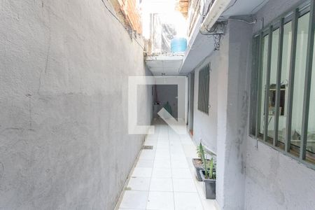 Casa à venda com 311m², 3 quartos e 1 vaga Casa à venda com 311m², 3 quartos e 1 vagaCorredor