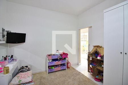 Casa à venda com 180m², 3 quartos e 2 vagasQuarto 3