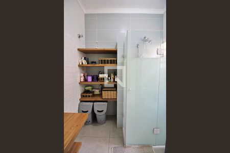 Casa à venda com 180m², 3 quartos e 2 vagasBanheiro Social