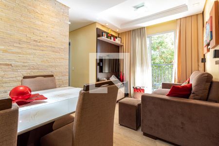 Sala de apartamento à venda com 3 quartos, 56m² em Cocaia, Guarulhos