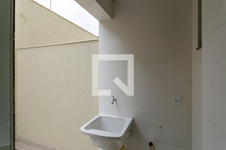 Casa à venda com 86m², 3 quartos e 1 vagaÁrea de Serviço