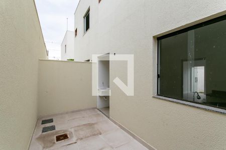 Casa à venda com 86m², 3 quartos e 1 vagaÁrea Privativa