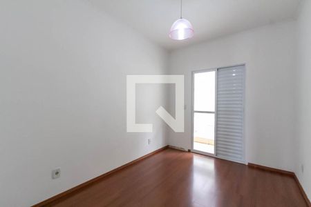 Casa à venda com 250m², 4 quartos e 4 vagas Casa à venda com 250m², 4 quartos e 4 vagasSuíte 1