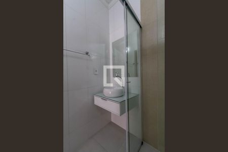 Casa à venda com 250m², 4 quartos e 4 vagas Casa à venda com 250m², 4 quartos e 4 vagasBanheiro da Suíte 1