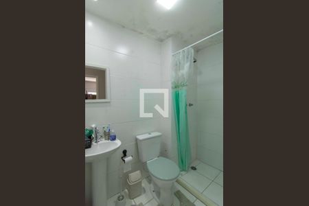 Banheiro de apartamento para alugar com 2 quartos, 49m² em Vila Pirituba, São Paulo