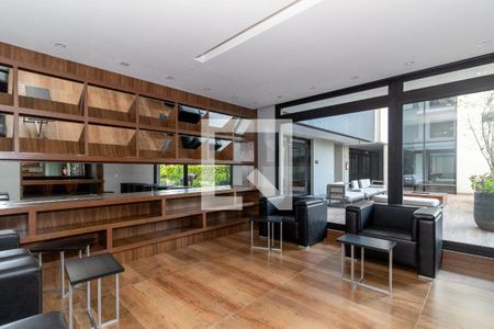 Apartamento à venda com 58m², 2 quartos e 2 vagasHall social