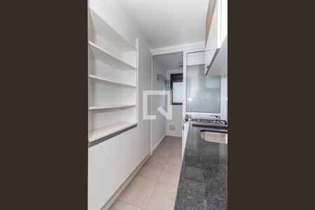 Apartamento à venda com 58m², 2 quartos e 2 vagasCozinha