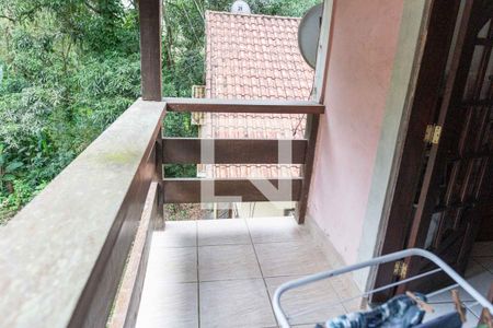 Casa à venda com 325m², 4 quartos e 4 vagas Casa à venda com 325m², 4 quartos e 4 vagasVaranda da Suíte 2