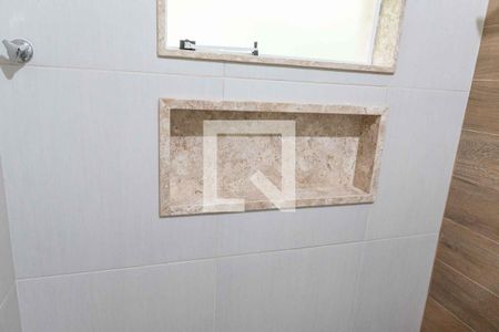Casa à venda com 325m², 4 quartos e 4 vagas Casa à venda com 325m², 4 quartos e 4 vagasBanheiro Social