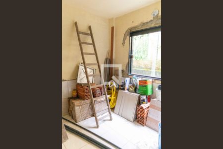 Casa à venda com 325m², 4 quartos e 4 vagas Casa à venda com 325m², 4 quartos e 4 vagasQuarto de Serviço