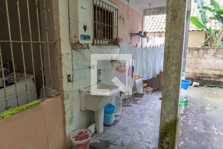 Casa à venda com 325m², 4 quartos e 4 vagas Casa à venda com 325m², 4 quartos e 4 vagasÁrea de Serviço